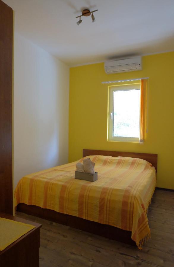 Apartman Precca 苏佩塔斯卡德拉加 外观 照片