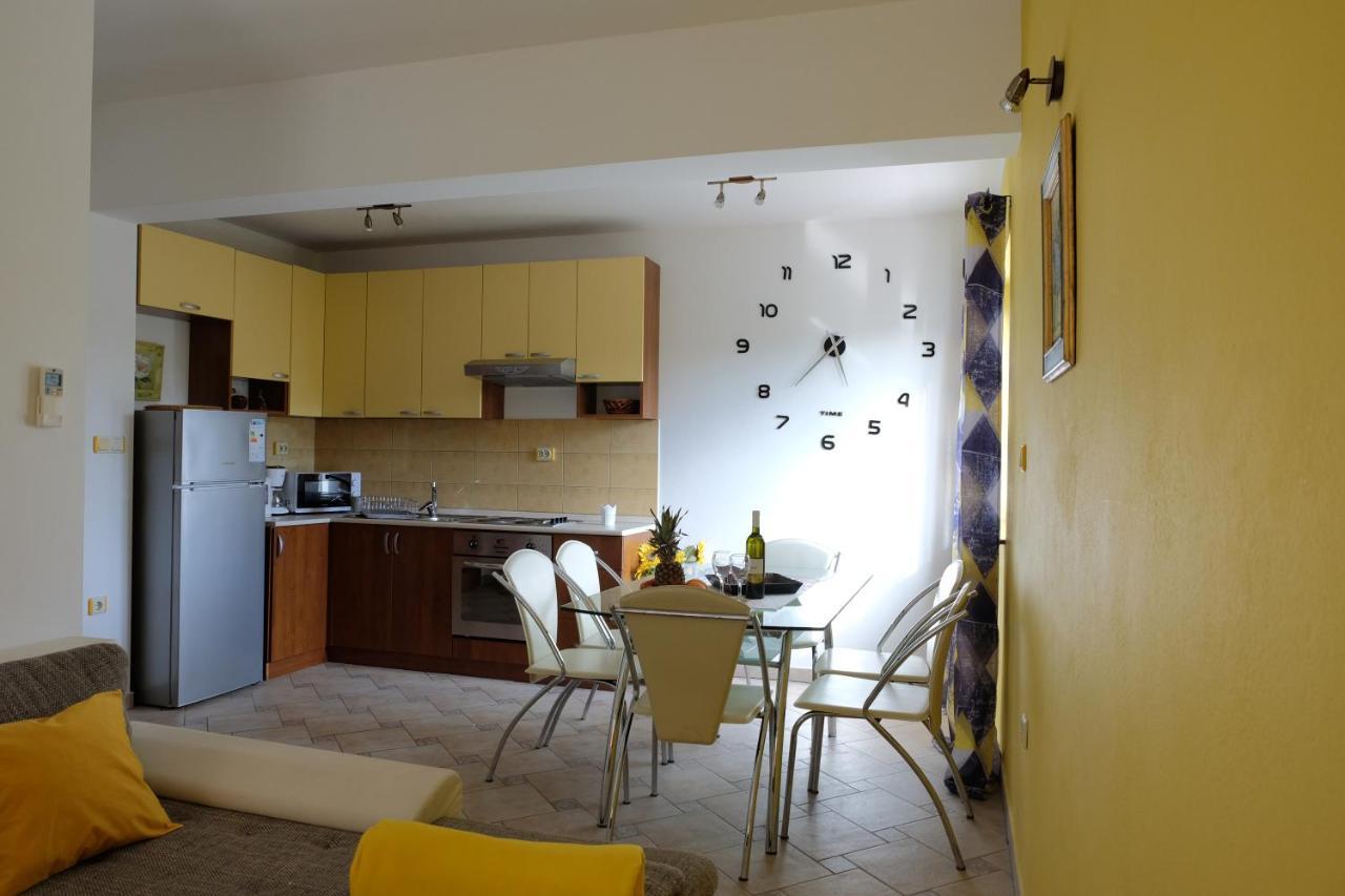 Apartman Precca 苏佩塔斯卡德拉加 外观 照片