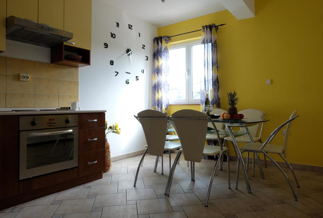 Apartman Precca 苏佩塔斯卡德拉加 外观 照片