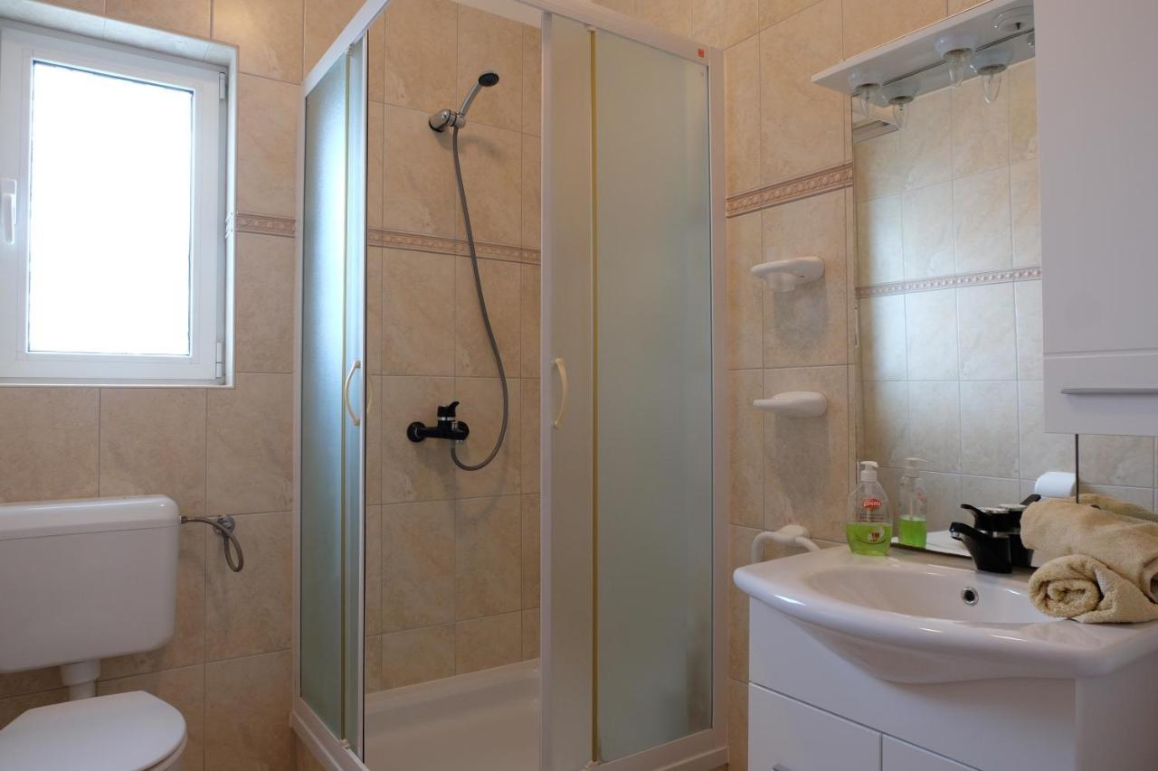 Apartman Precca 苏佩塔斯卡德拉加 外观 照片