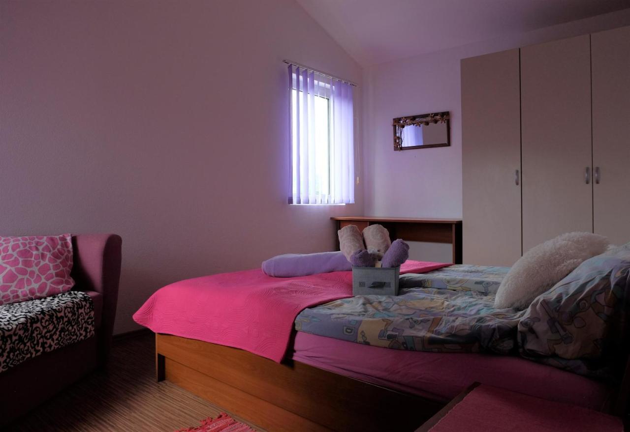Apartman Precca 苏佩塔斯卡德拉加 外观 照片