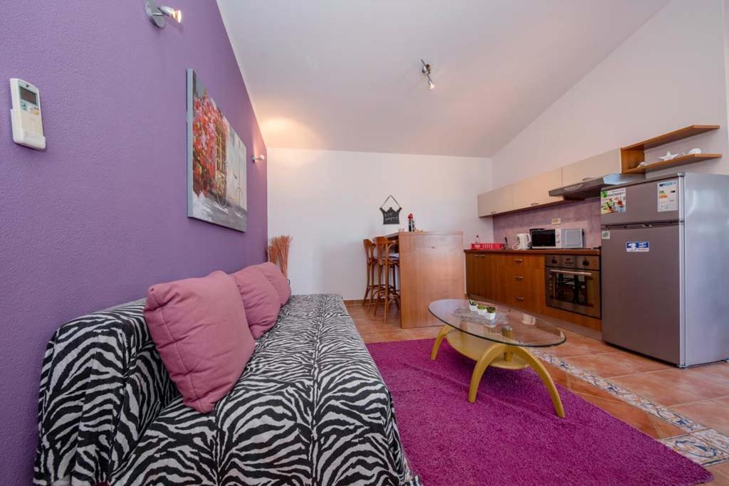 Apartman Precca 苏佩塔斯卡德拉加 外观 照片